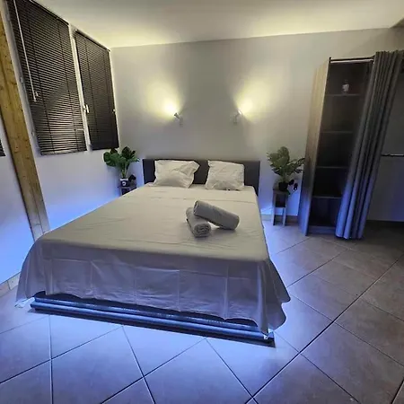 Little Loft * Thezan-les-Beziers